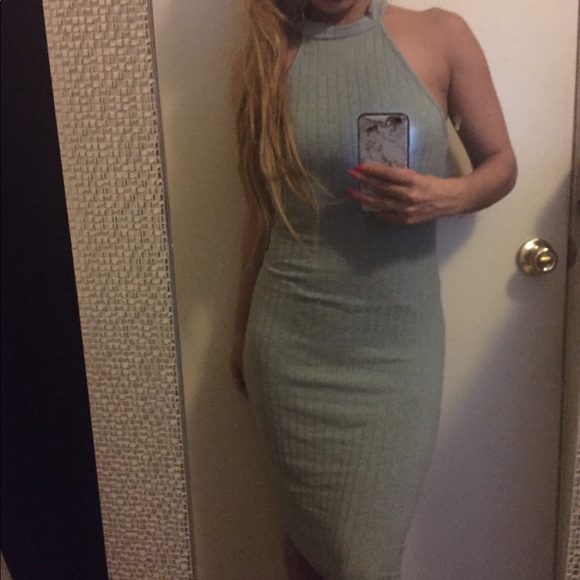 Forever 21 Dresses & Skirts - Forever 21 Midi Dress